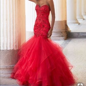 Peaches Boutique Prom Dress